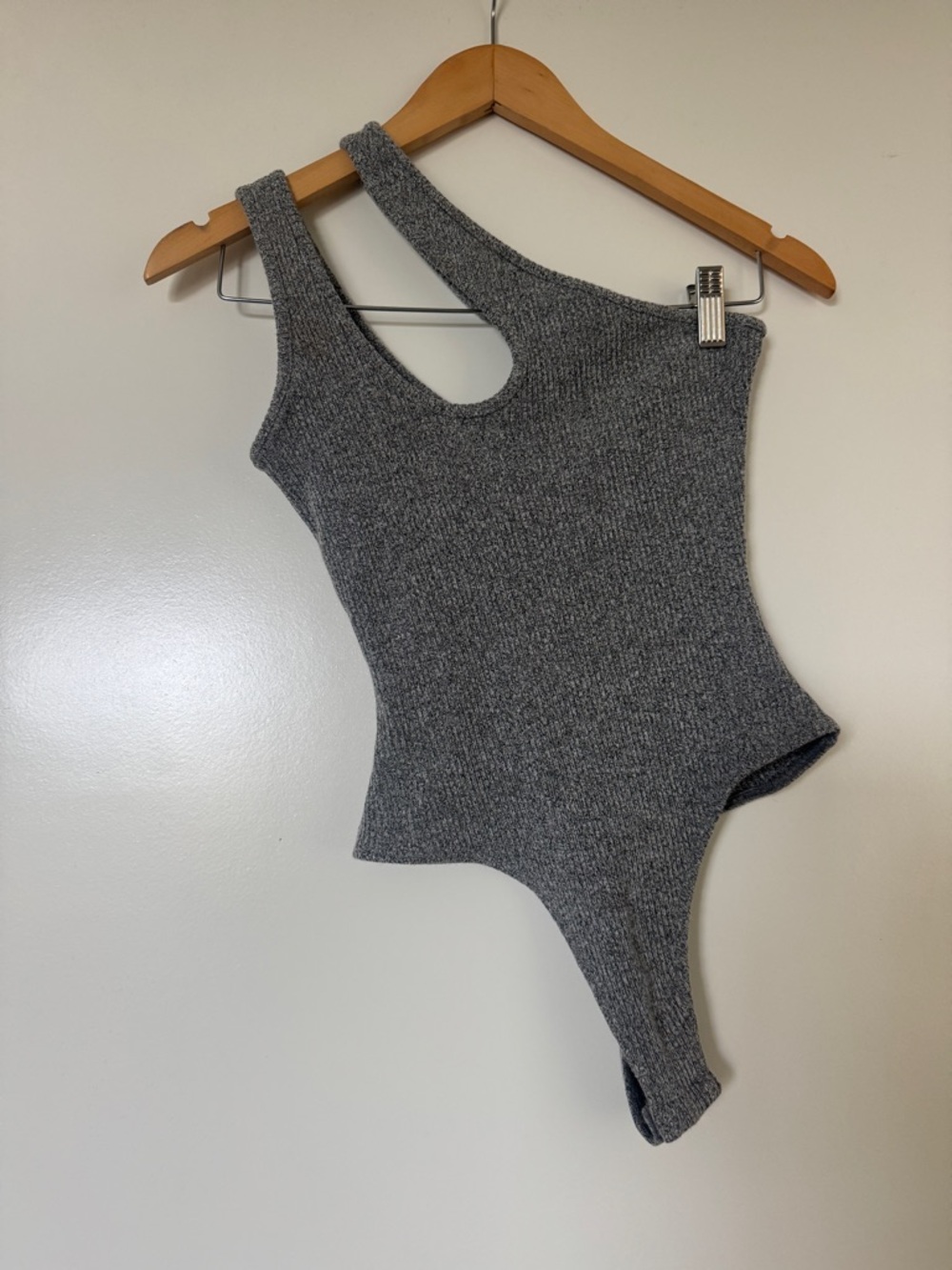 JLUXLABEL Gray Ribbed One-Shoulder Asymmetric Bodysuit